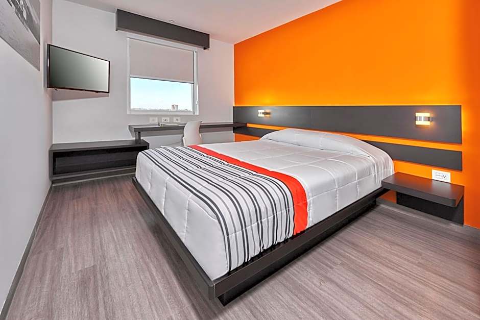 City Express Junior by Marriott Ciudad de México Sullivan