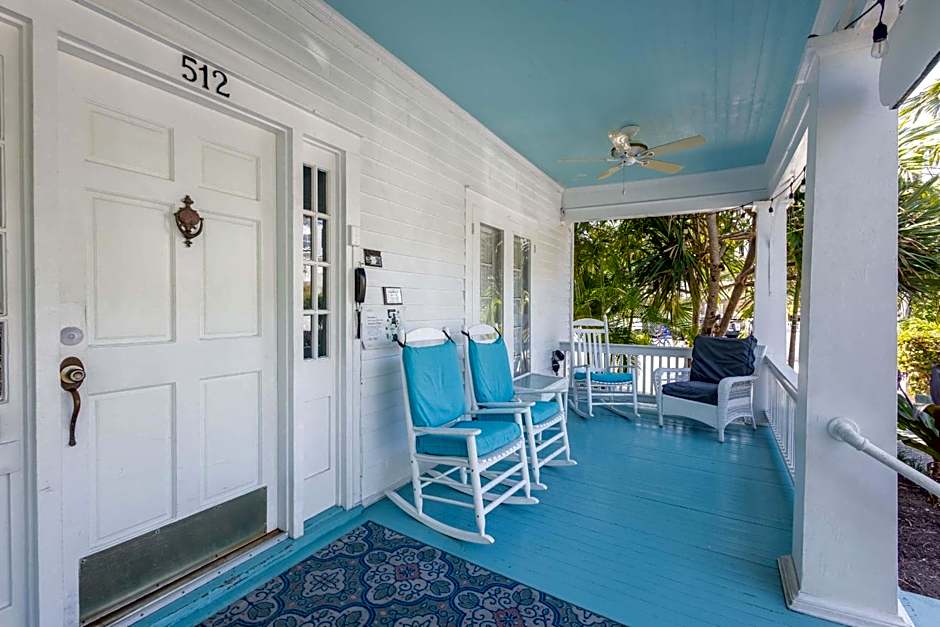 Deluxe King with Balcony - at James House with Parking!