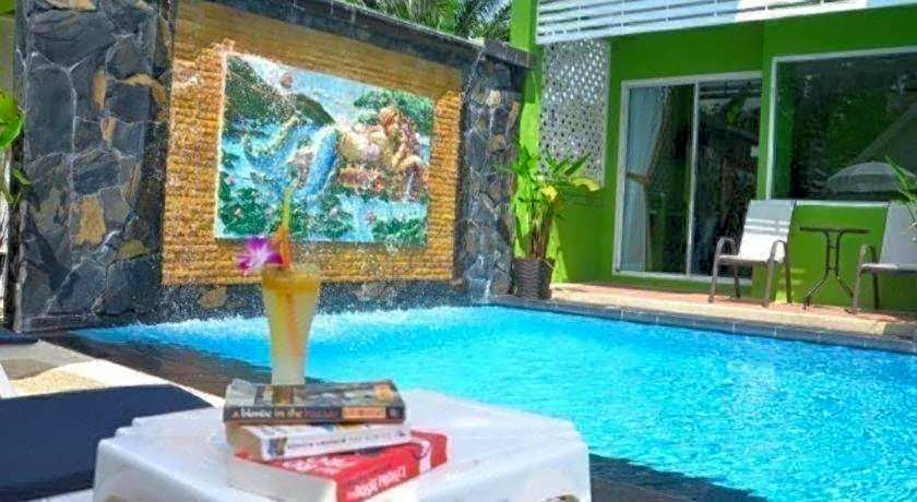 Khaolak C-nior Bungalows