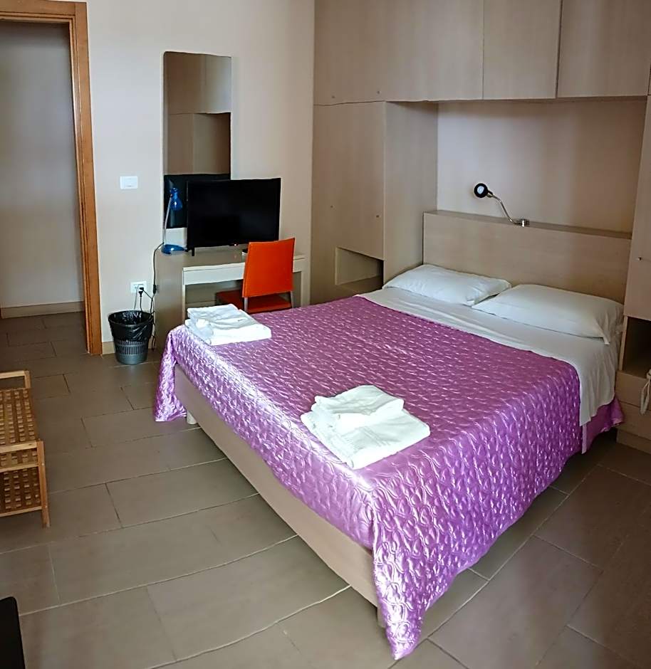 Hotel Blue Sky - San Foca