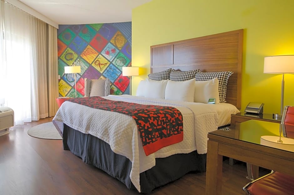 Hotel Indigo Columbus Architectural Center by IHG