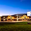 Eagle's Den Suites Kenedy a Travelodge by Wyndham