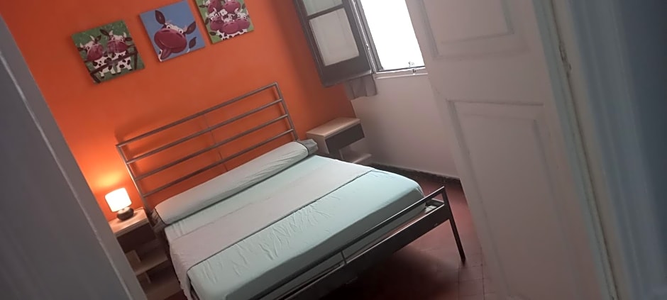 Urpi Rooms
