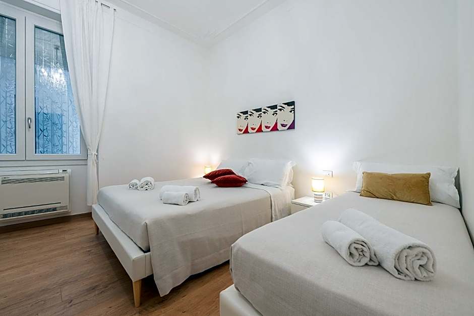 Blanco Rooms