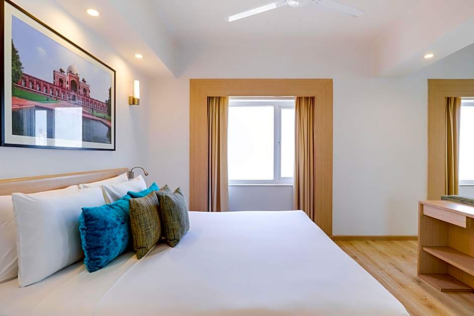 Red Fox by Lemon Tree Hotels, Sector 60, Gurugram