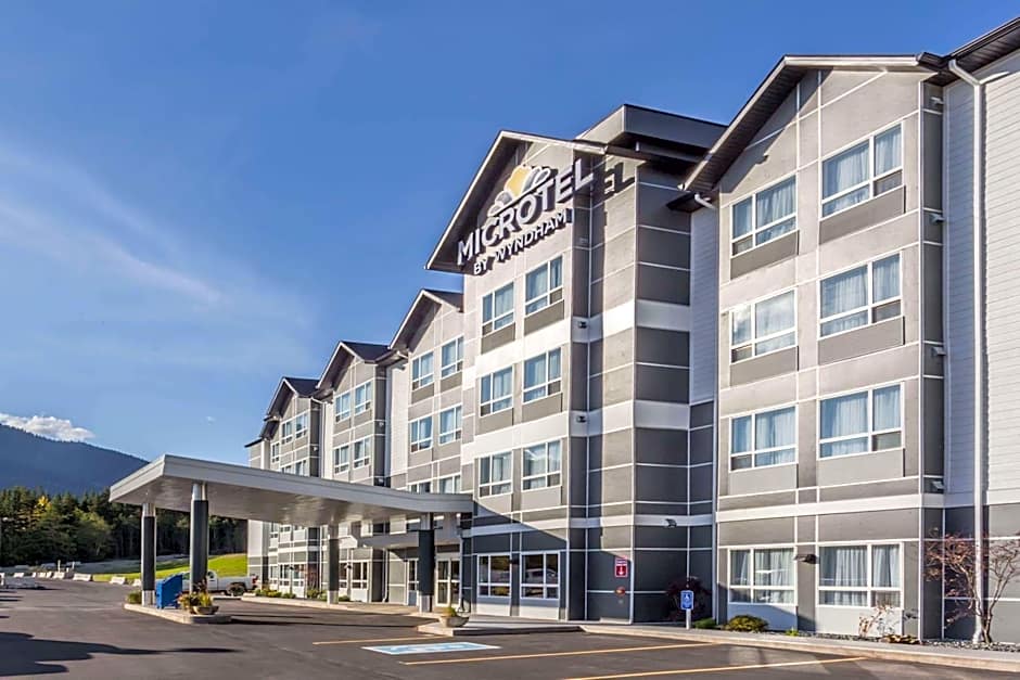 Microtel Inn & Suites By Wyndham Kitimat