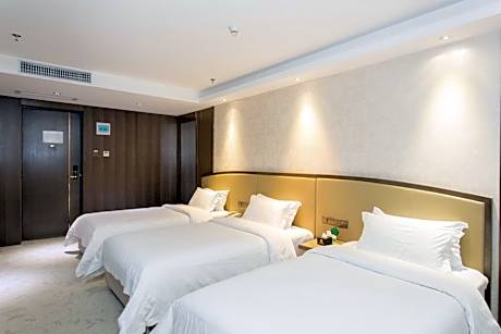 Business Triple Room