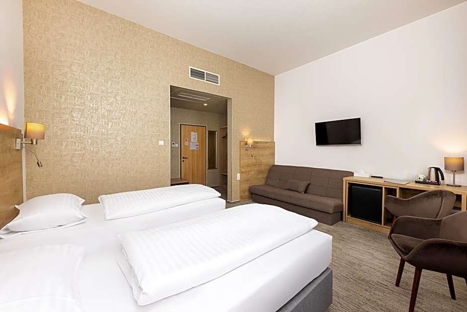 City Hotel Ring