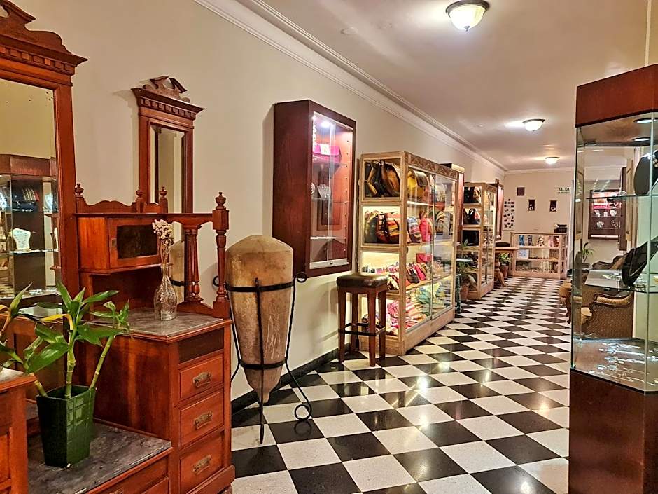 Hotel Antigua Miraflores