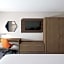 Holiday Inn Express & Suites - Hawaiian Gardens By IHG