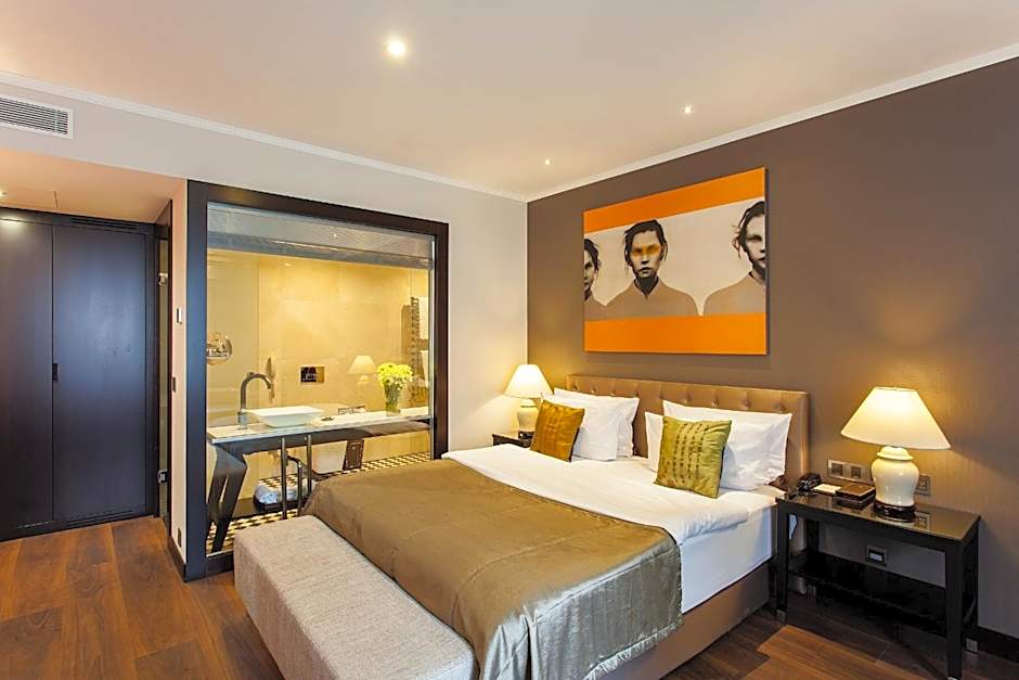 Quentin Boutique Hotel