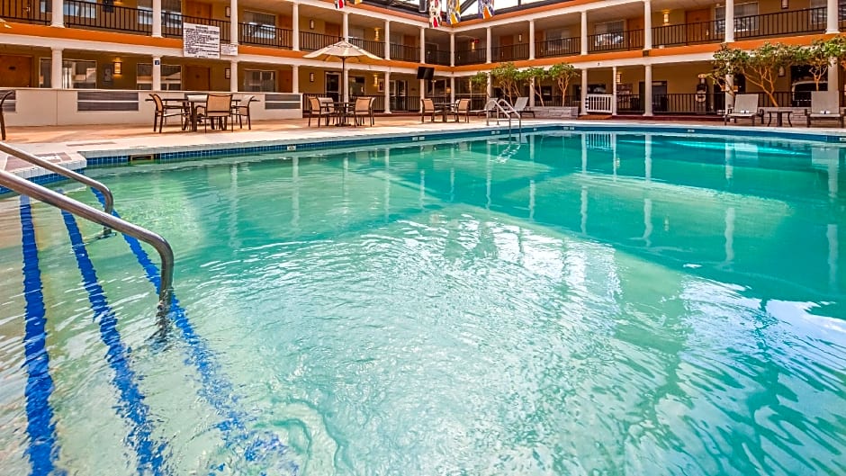 Best Western Green Bay Inn and Conference Center