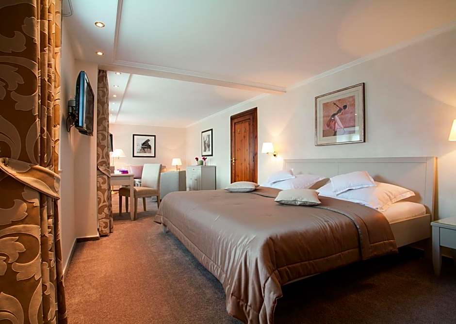 Romantik Berghotel Astenkrone