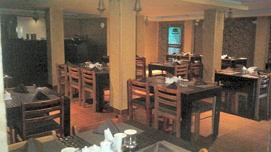 Haywizz Hotel - Port Blair