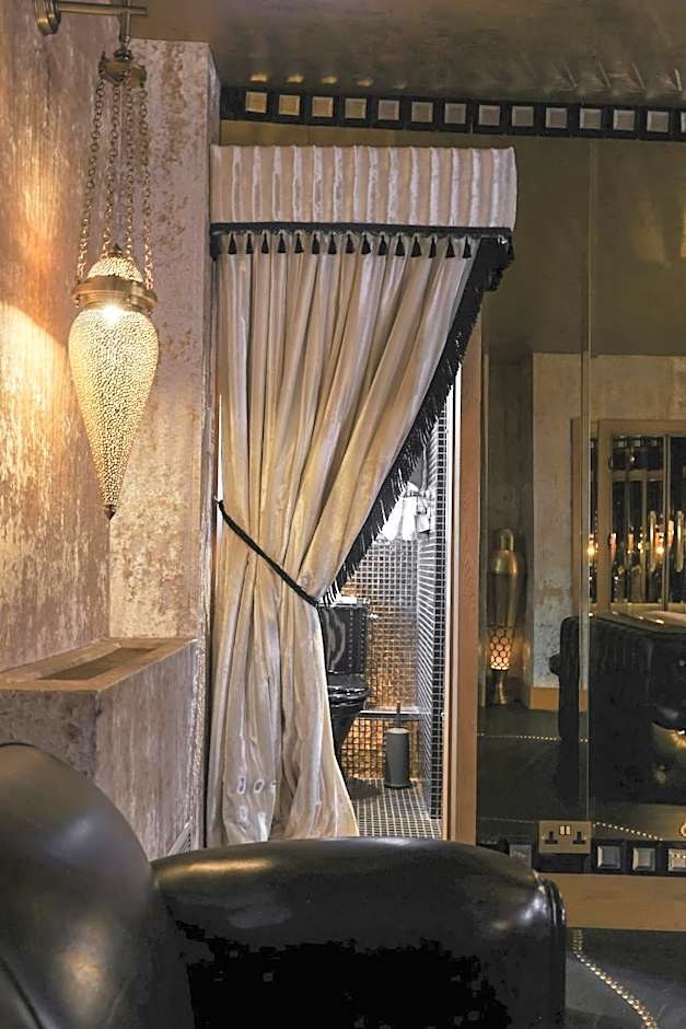 Crazy Bear Beaconsfield