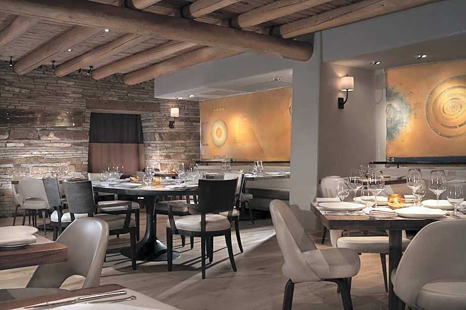 Rosewood Inn of the Anasazi