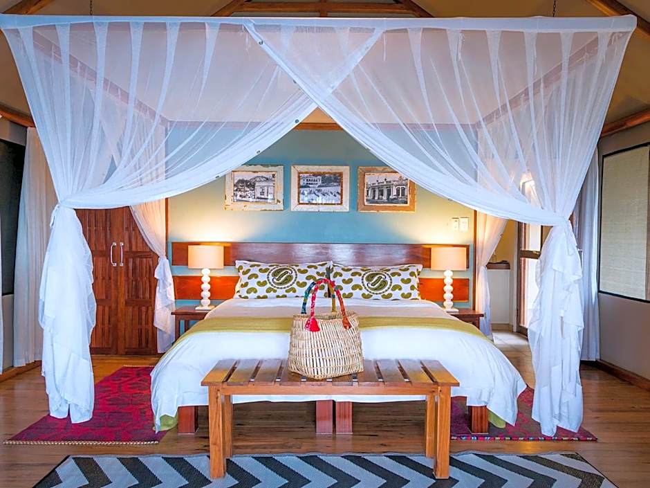 Machangulo Beach Lodge