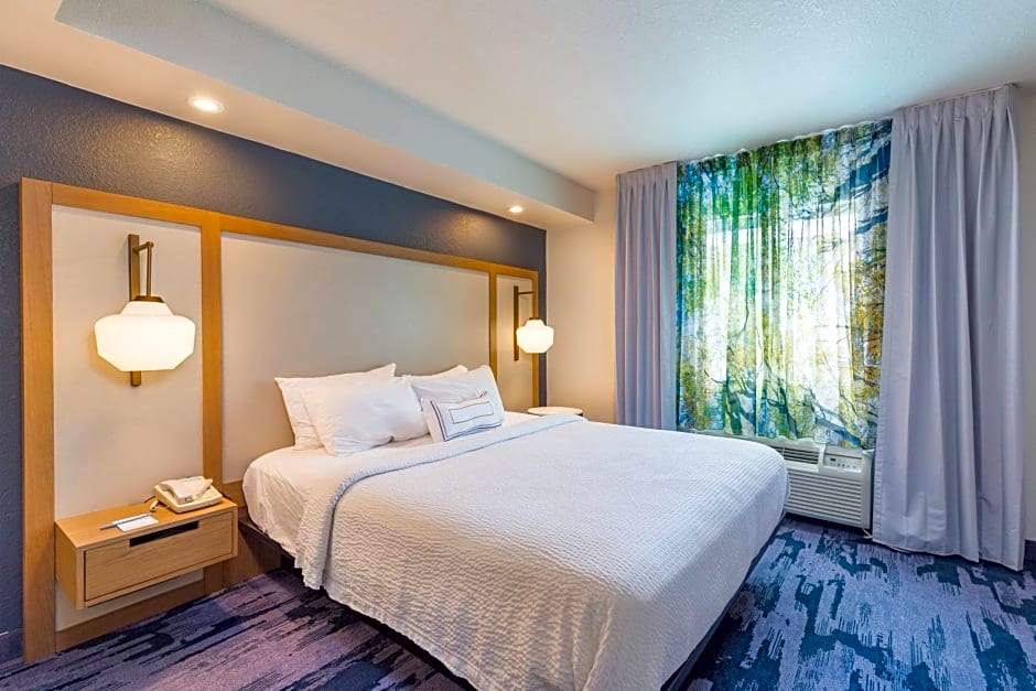 Fairfield Inn and Suites by Marriott Tampa North