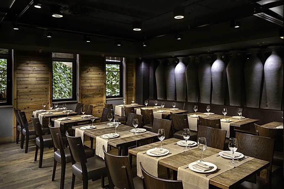 Republica Hotel Yerevan