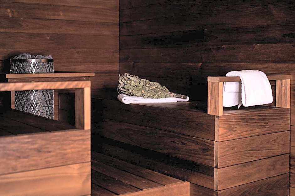 Bob W Helsinki Ullanlinna