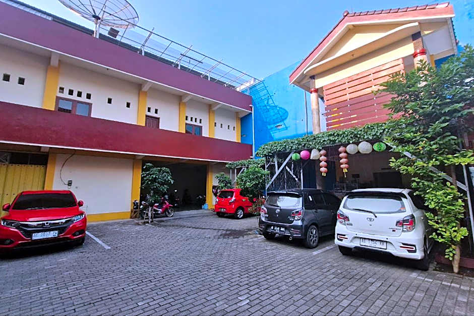 Reddoorz @Griya Kampar Madiun