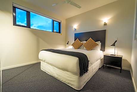 Two Bedroom Two Bathroom Ground Floor Terrace Apartment