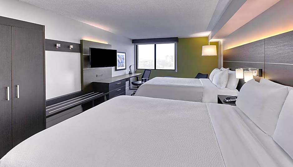 Holiday Inn Express & Suites Mississauga-Toronto Southwest By IHG