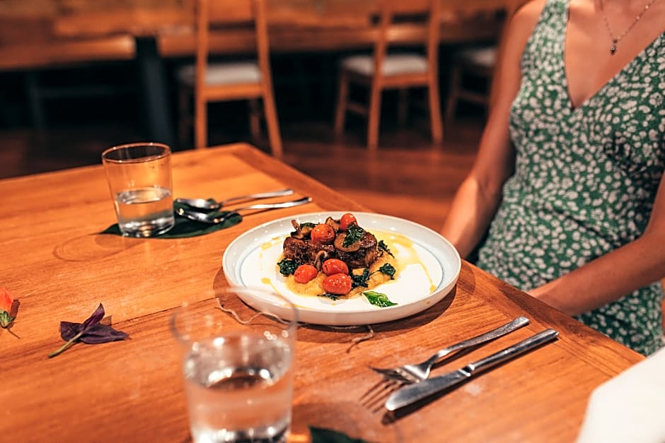 La Loma Jungle Lodge And Chocolate Farm