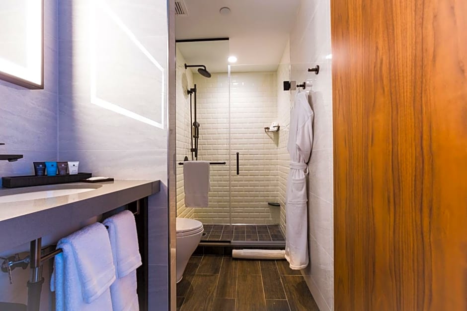 Crowne Plaza HY36 Midtown Manhattan By IHG
