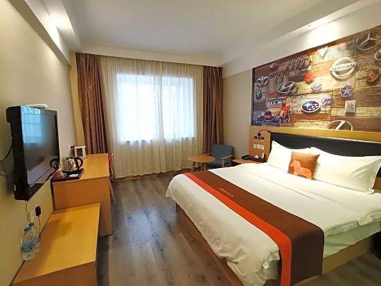 Junyi Select Hotel (Ningbo Modern Mall Store)
