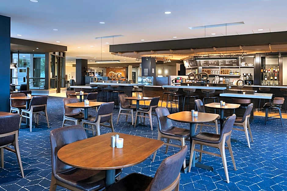 Courtyard by Marriott Redwood City