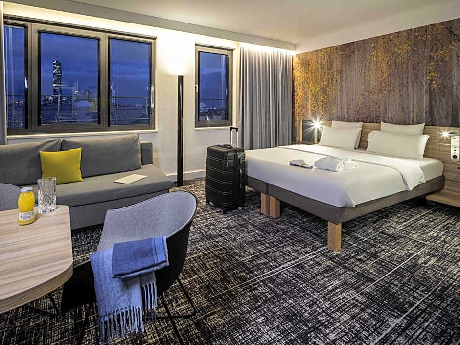 Novotel Suites Wien City Donau Hotel
