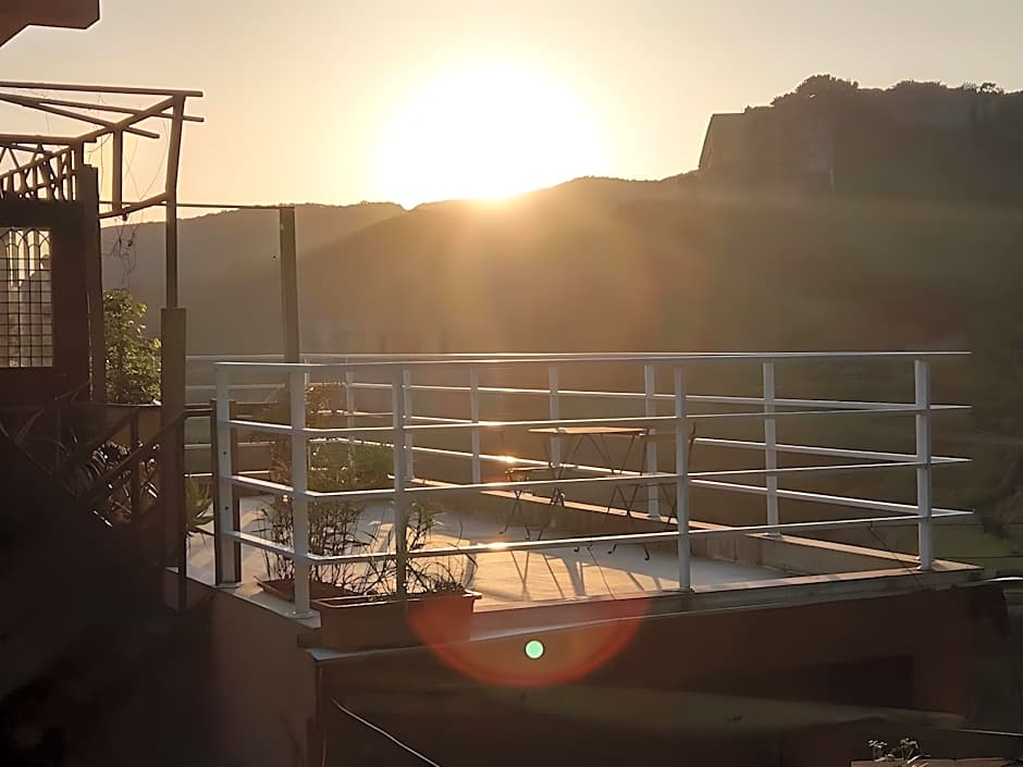 Sea Cafe Bed and Breakfast