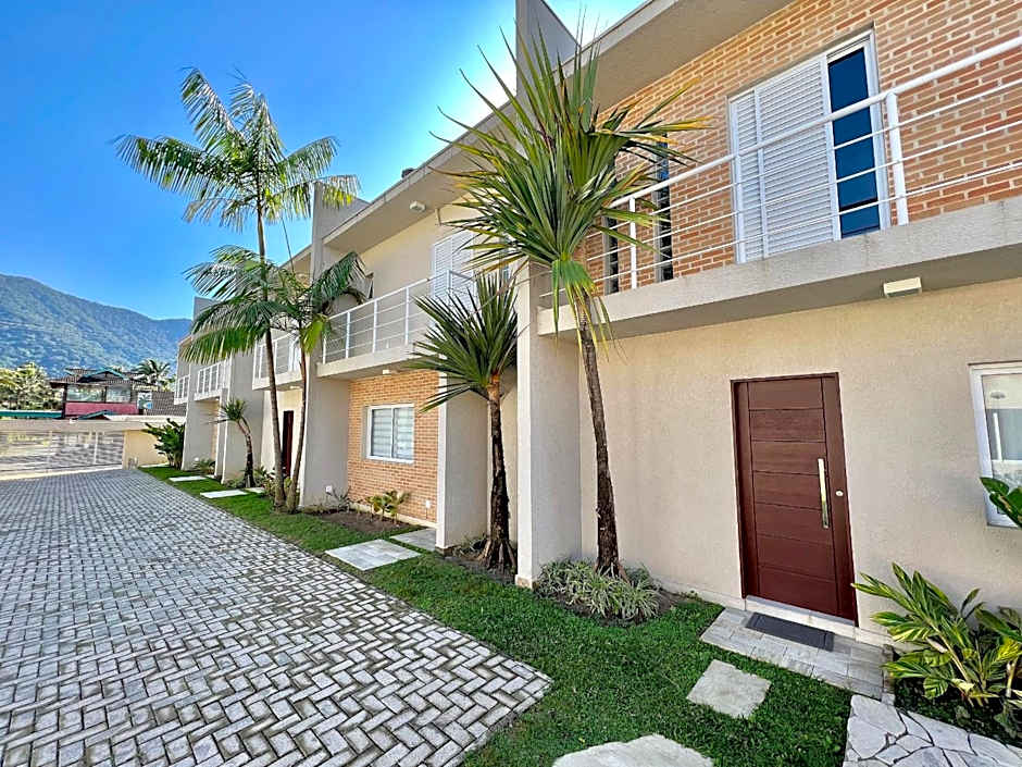 Condomínio a 100m da Praia