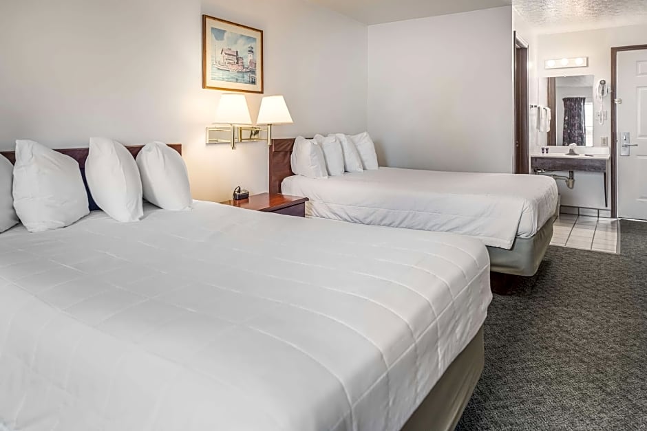Knights Inn Sandusky