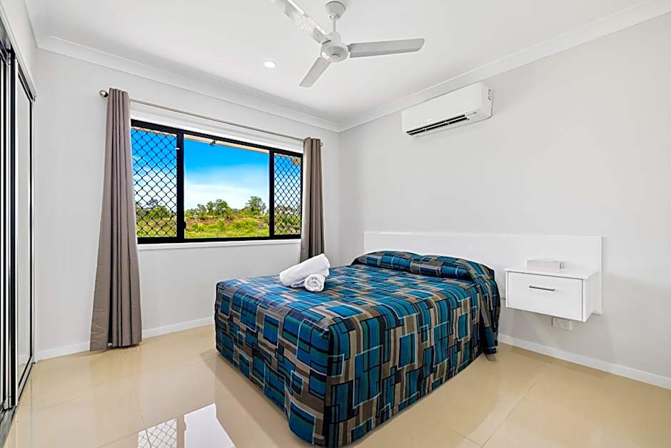 Photo 1 of 6 of 1 Bedroom Apartment
