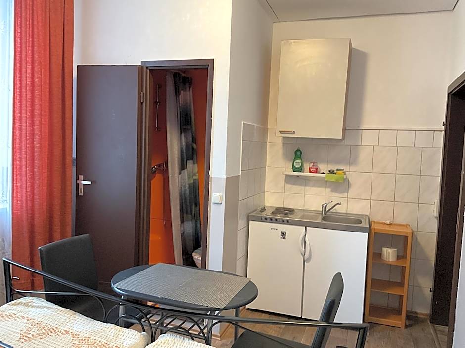 Pension&Hostel Anna - Monteurzimmer