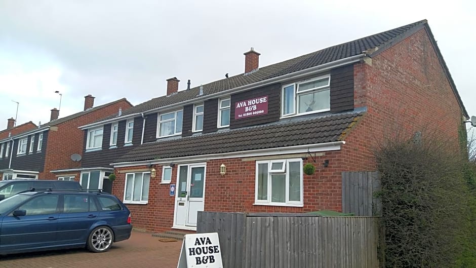 Ava House Bed and Breakfast