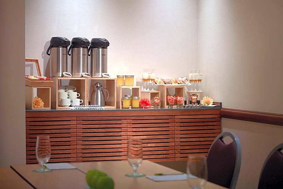 Courtyard by Marriott Mexico City Airport