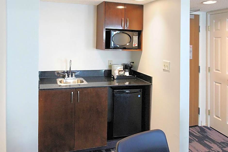 Fairfield Inn & Suites by Marriott Charleston Airport/Convention Center