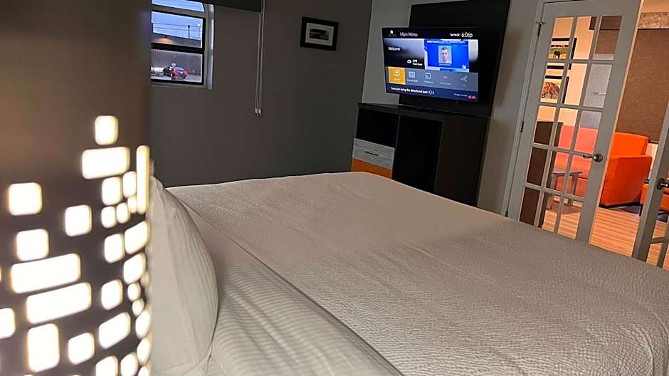 La Quinta Inn & Suites by Wyndham Lexington