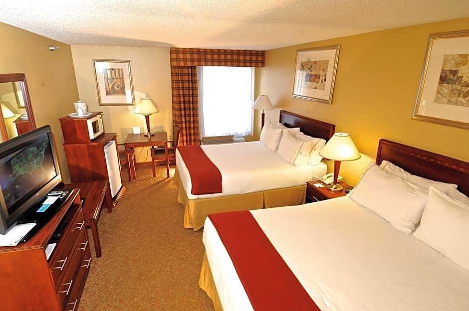 Holiday Inn Express Hotel And Suites Fenton-I-44 By IHG