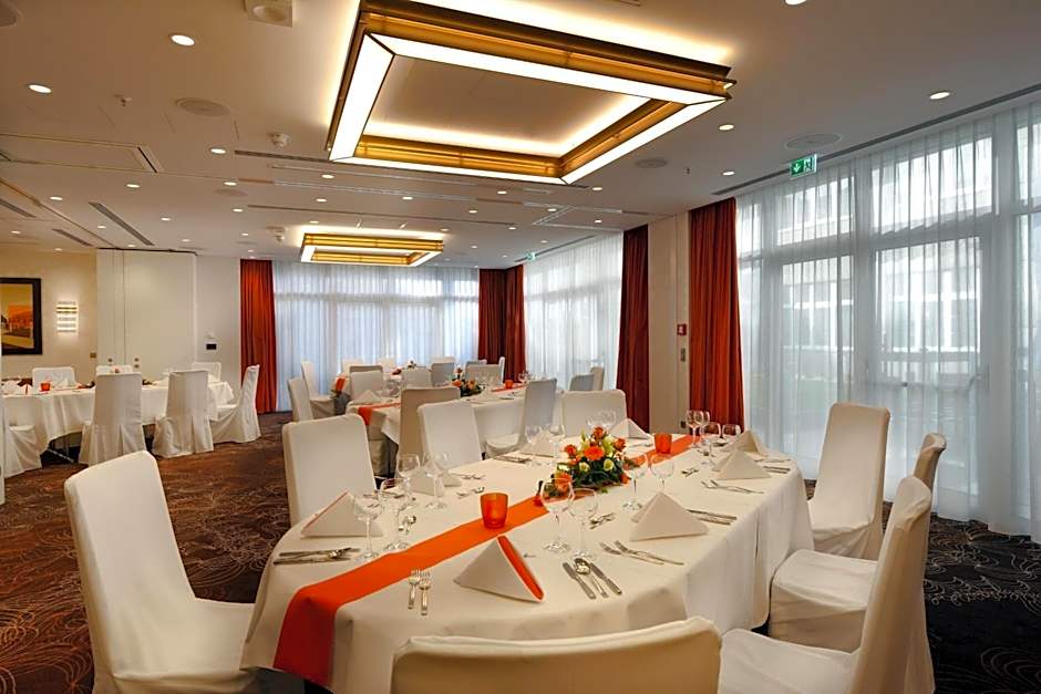Best Western Plus Delta Park Hotel