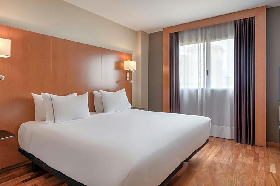 AC Hotel by Marriott Sevilla Forum