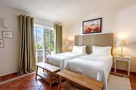 Double or Twin Room with Garden View