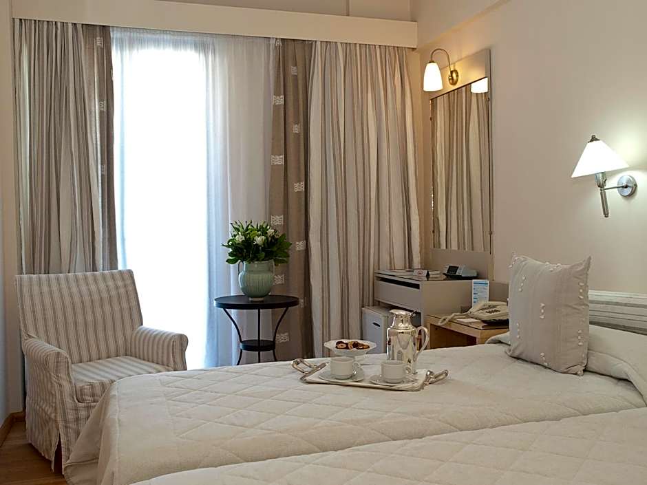 The Park Hotel Piraeus