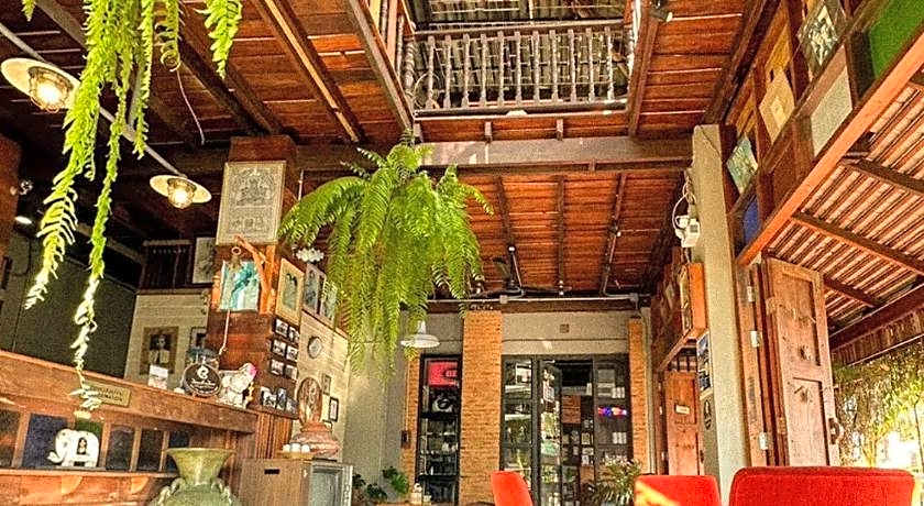 Huen Chang Puek Hotel