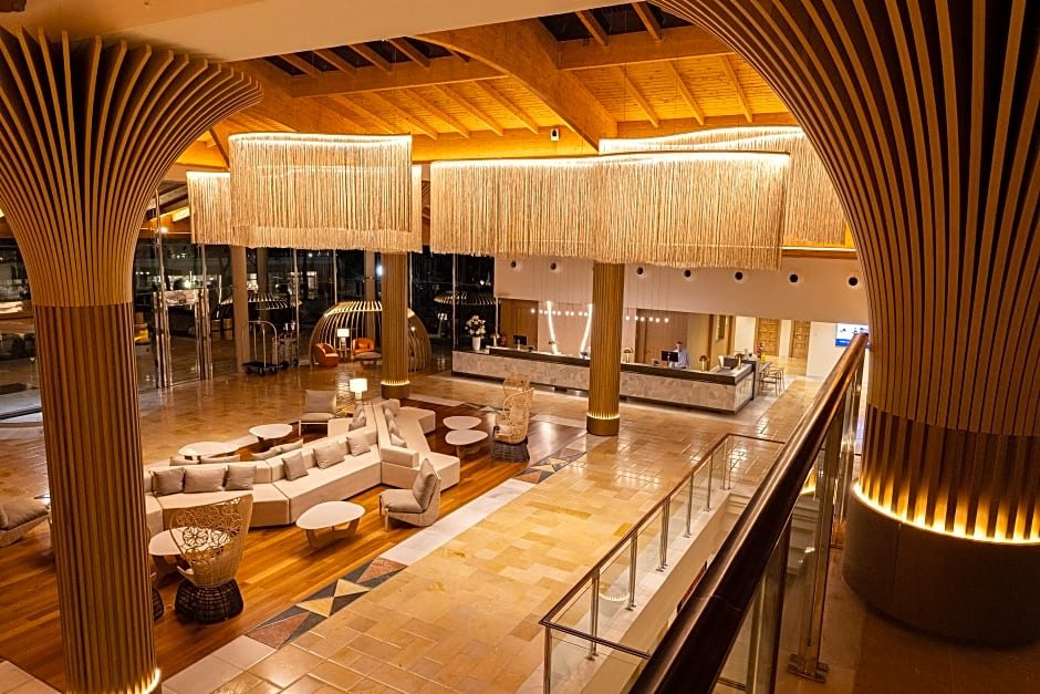 Hipotels Barrosa Palace