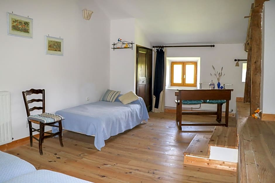 DOMAINE DE MARLAS - CHAMBRES D'HÔTES