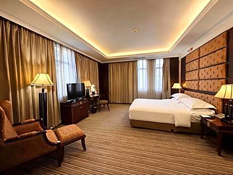 Executive Family Suite